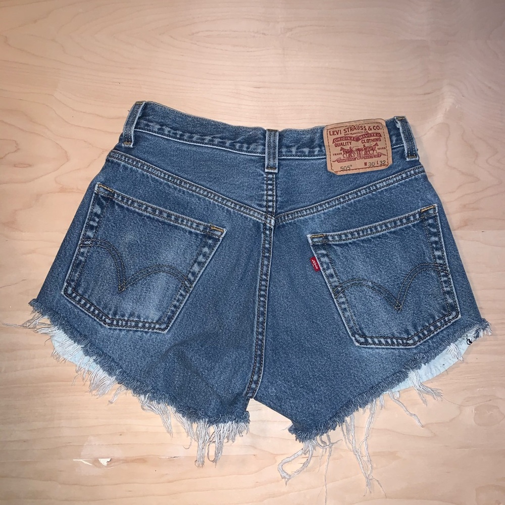 Levi Jean Shorts
